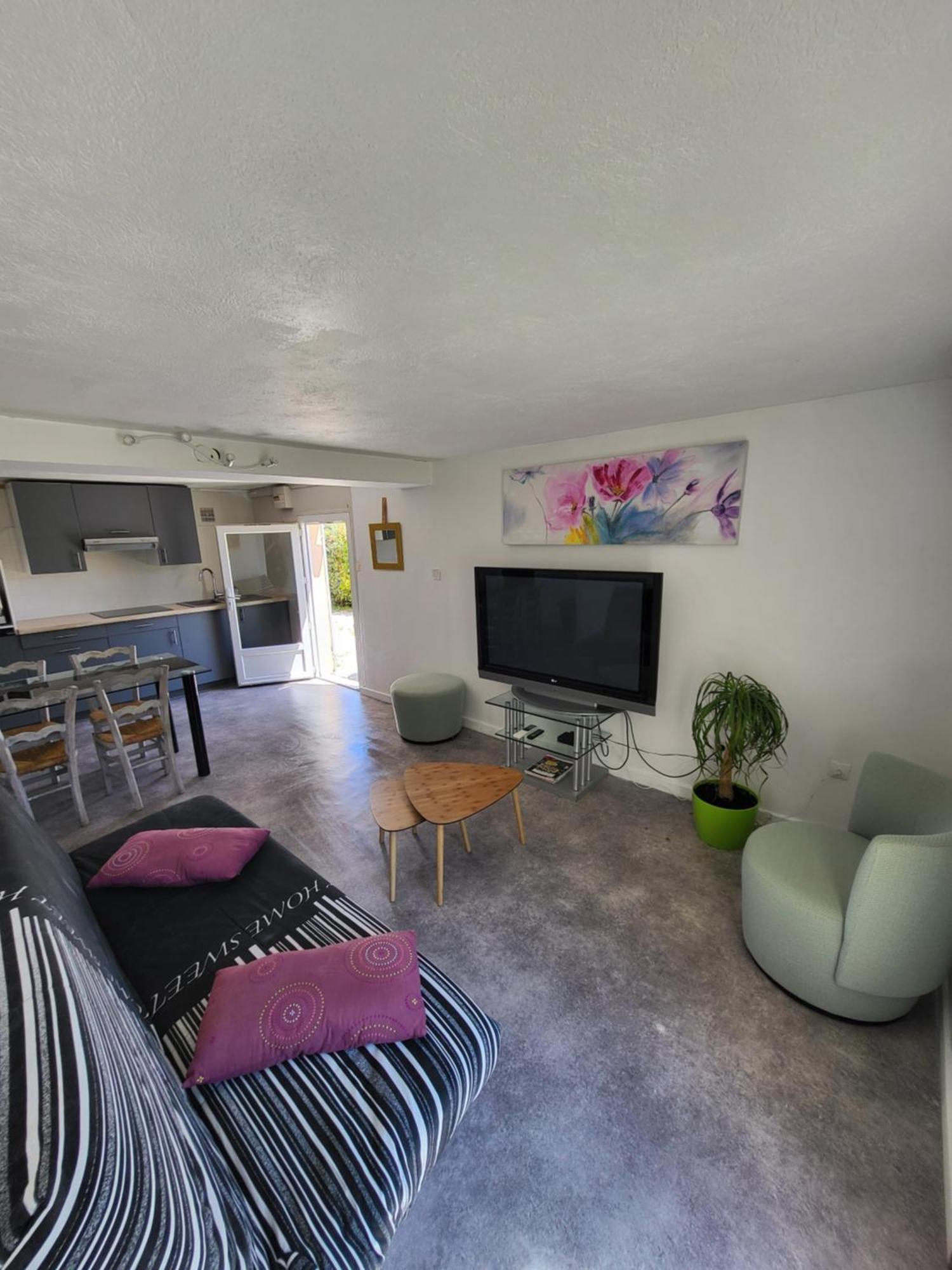Jolie T2 Independant Dans Une Villa Sollies-Ville Екстериор снимка